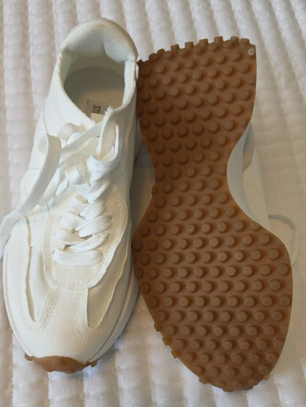 Campo White Sneakers with Gum Sole